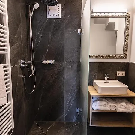 Bergseegut Und Apartament Wagrain