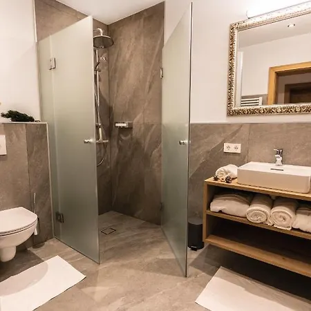 Bergseegut Und Apartmán Wagrain